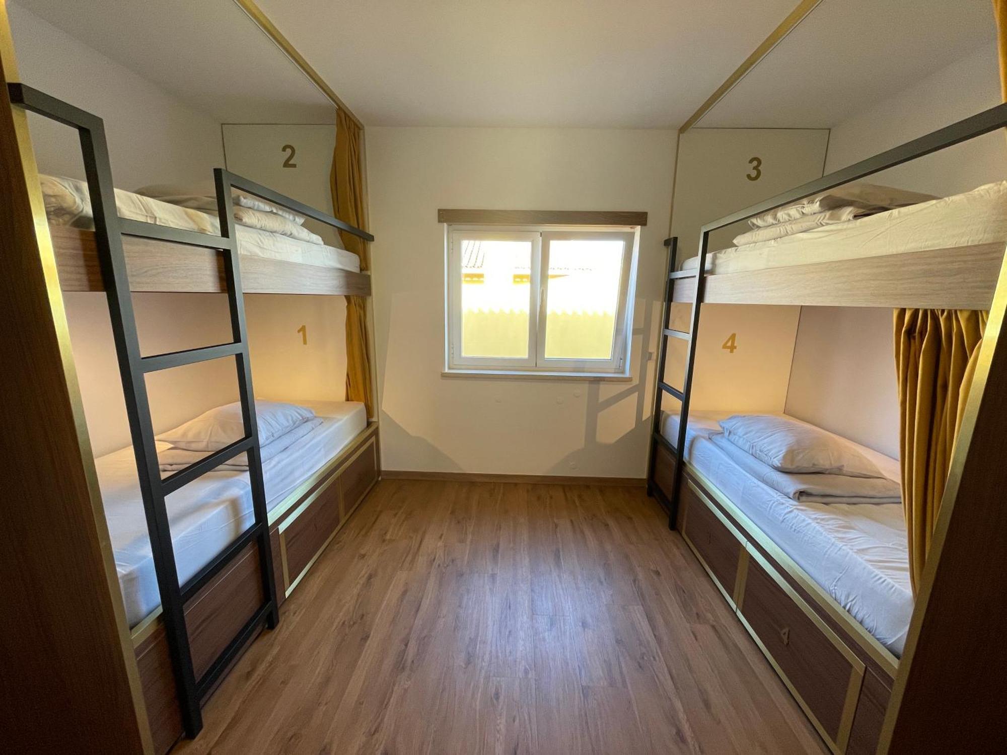 בליאל 33 Hostel מראה חיצוני תמונה