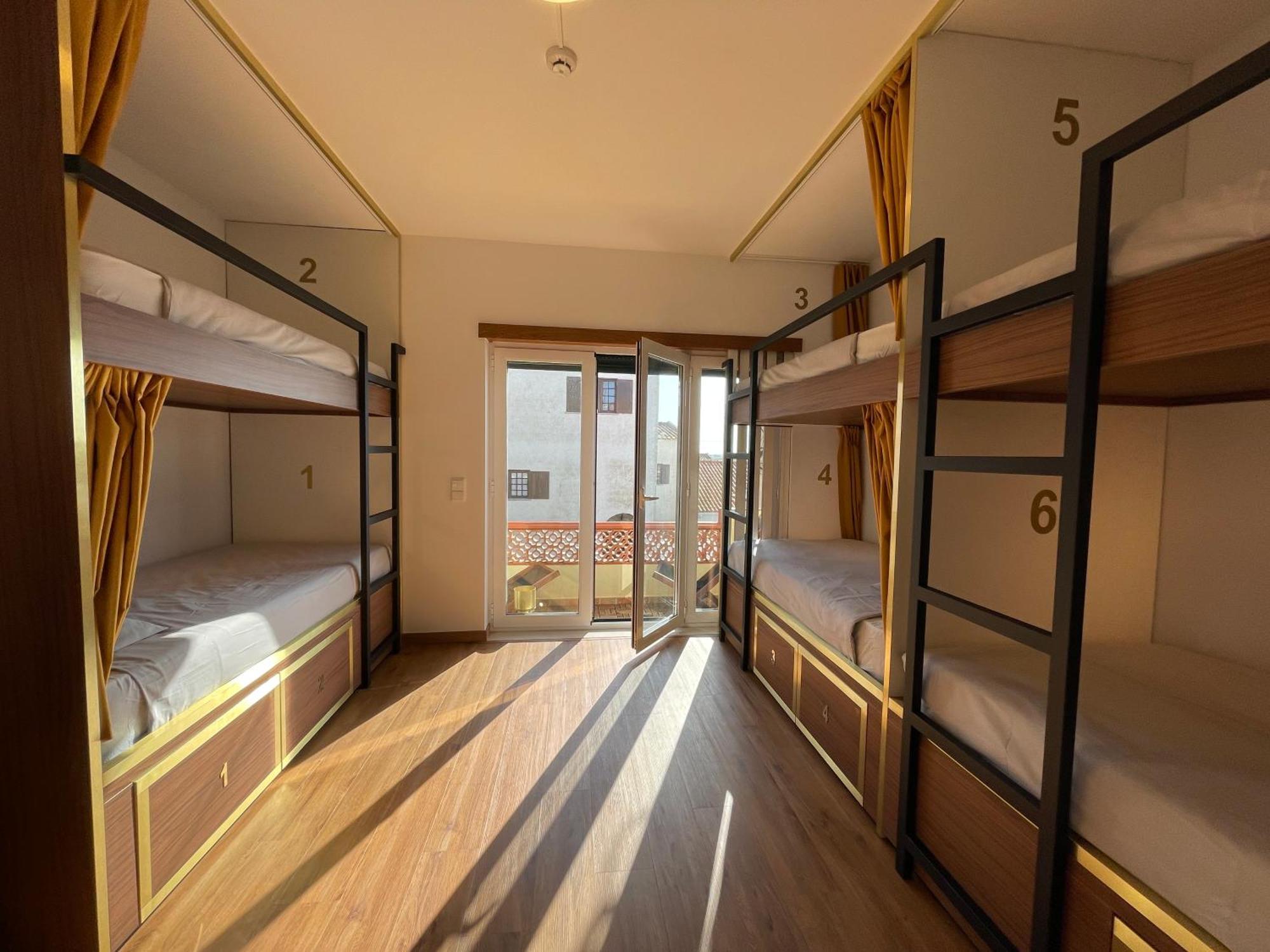 בליאל 33 Hostel מראה חיצוני תמונה